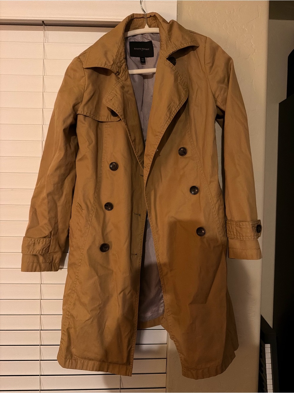 Banana Republic Double-Breasted Tan Trench Coat